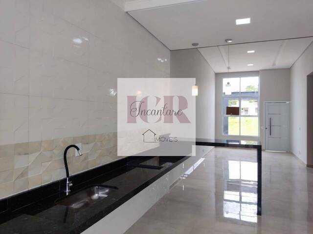 #979 - Casa em condomínio para Venda em Sorocaba - SP