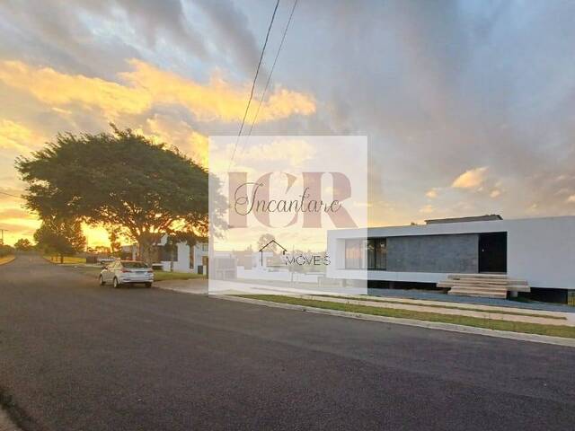 #87 - Casa para Venda em Araçoiaba da Serra - SP