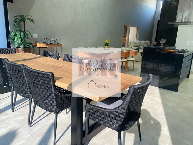 #305 - Casa em condomínio para Venda em Sorocaba - SP