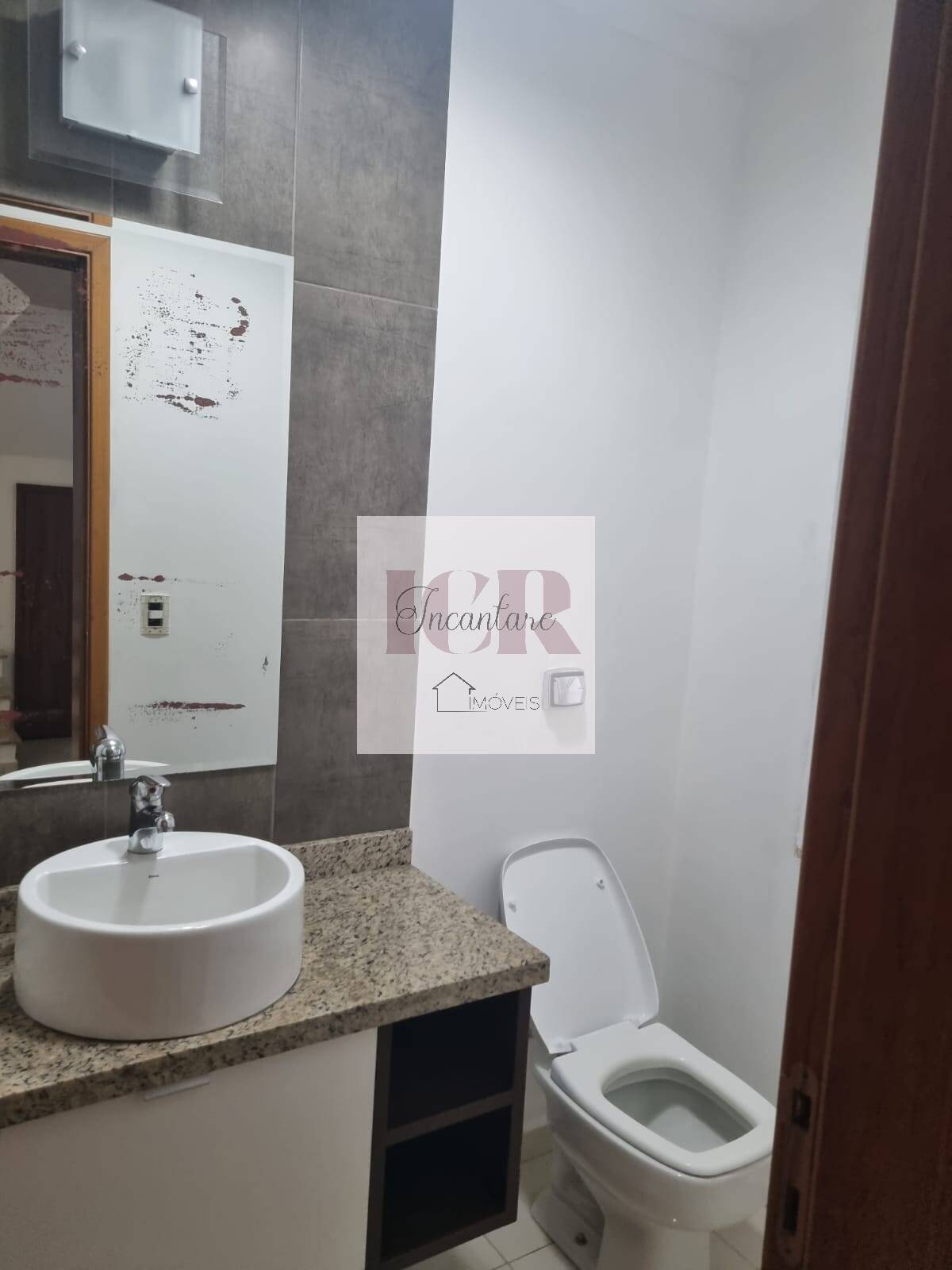 Casa de Condomínio à venda com 4 quartos, 245m² - Foto 15