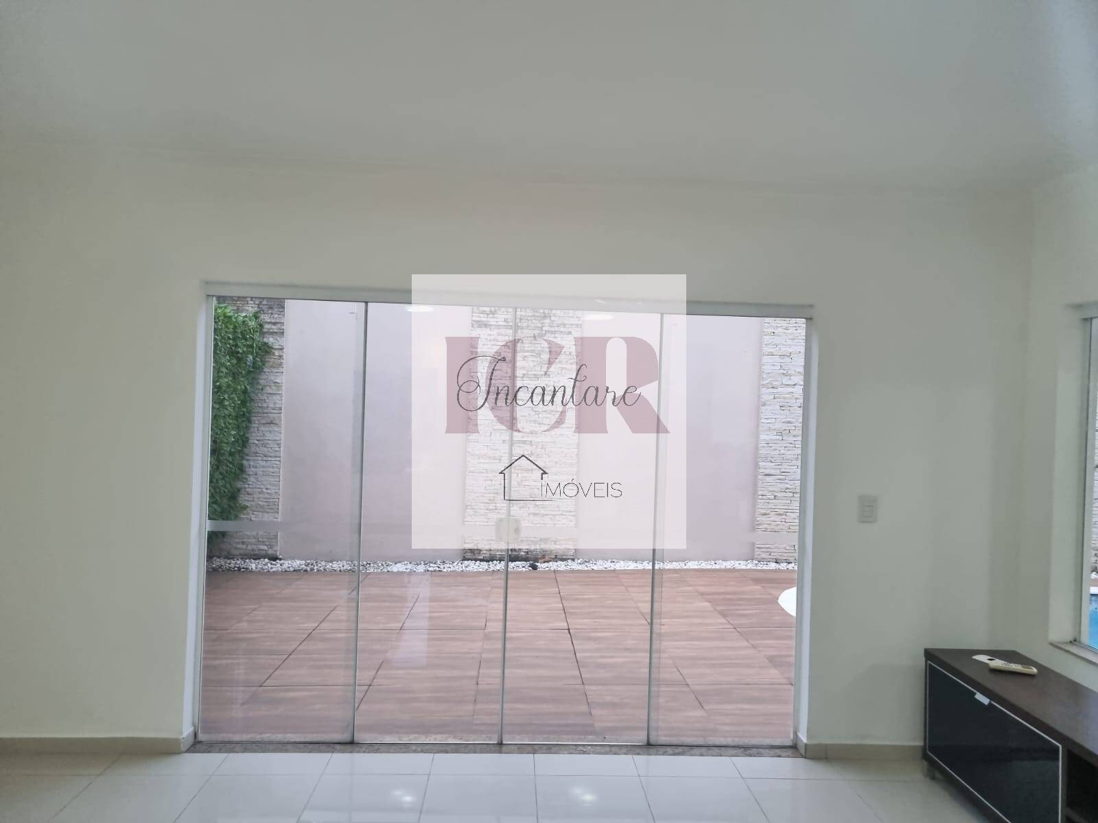 Casa de Condomínio à venda com 4 quartos, 245m² - Foto 23
