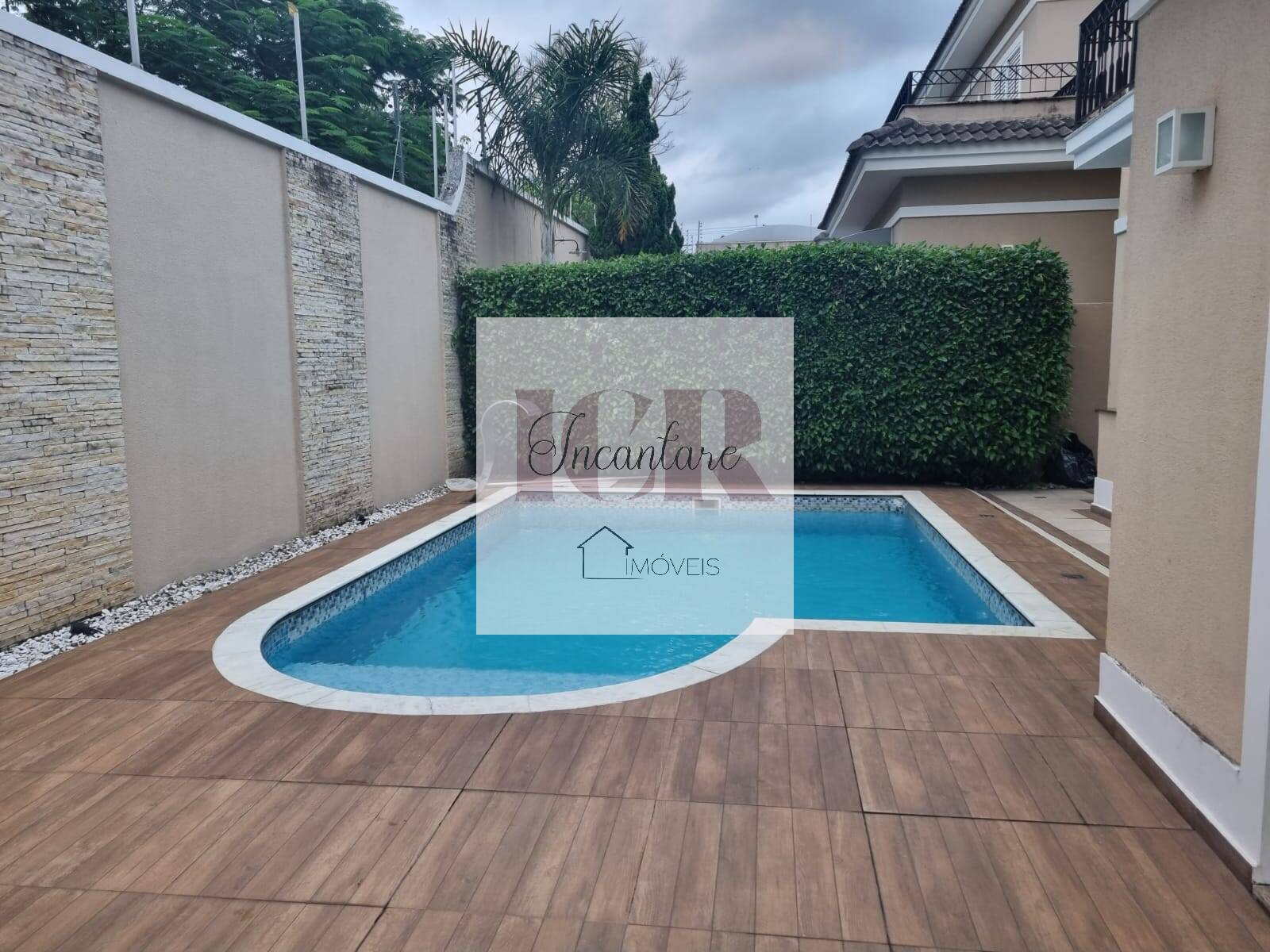 Casa de Condomínio à venda com 4 quartos, 245m² - Foto 29
