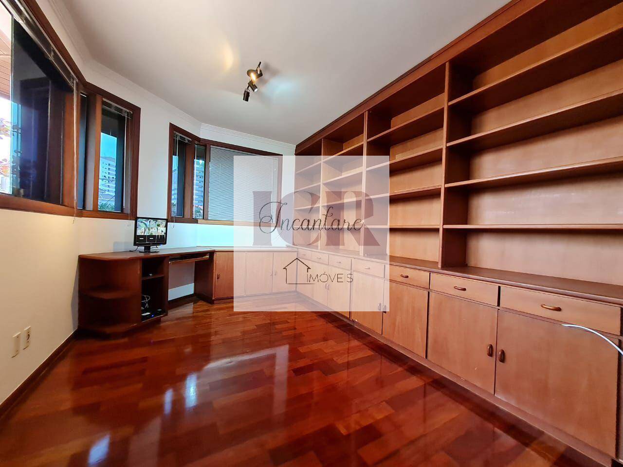 Casa, 3 quartos, 308 m² - Foto 12