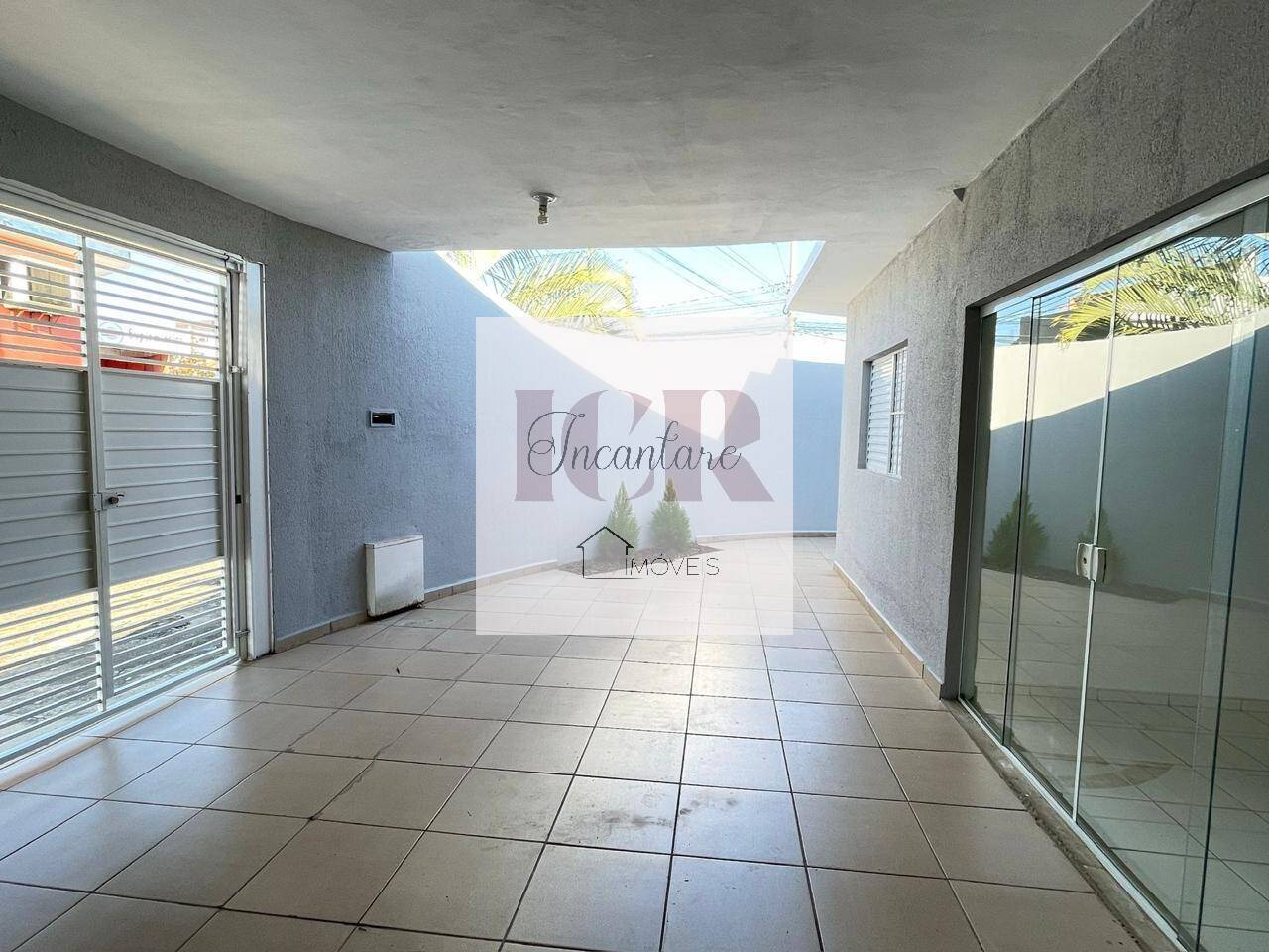 Casa, 2 quartos, 90 m² - Foto 1