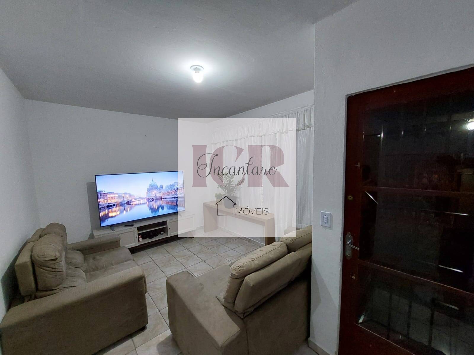 Casa, 2 quartos, 122 m² - Foto 1