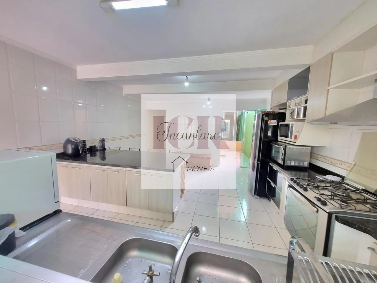 Sobrado, 3 quartos, 275 m² - Foto 3