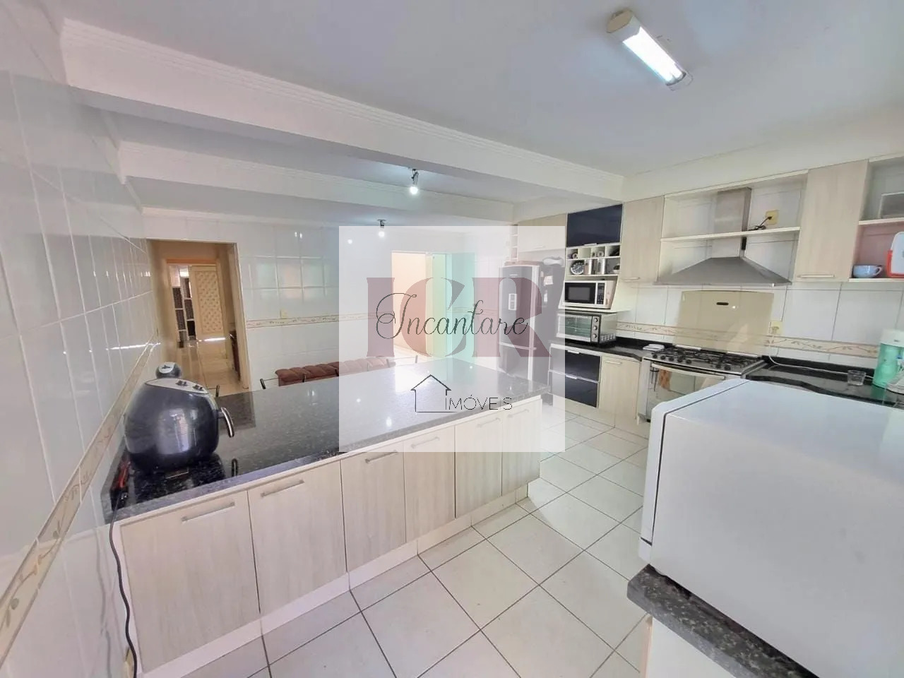 Sobrado, 3 quartos, 275 m² - Foto 2