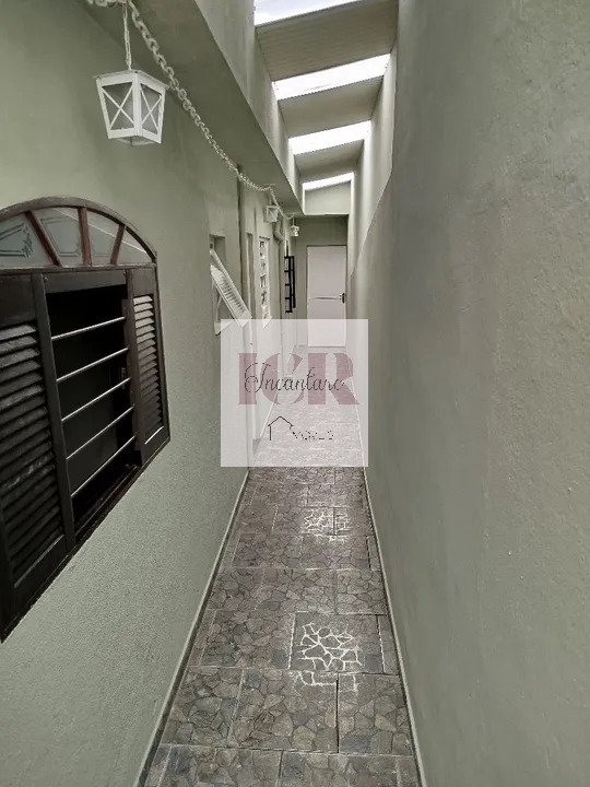 Casa, 2 quartos, 210 m² - Foto 1