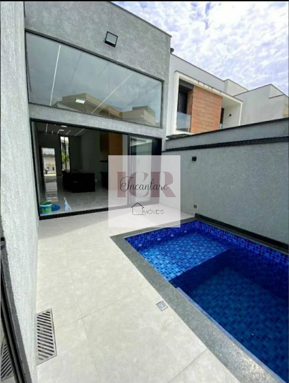 Casa, 3 quartos, 171 m² - Foto 1