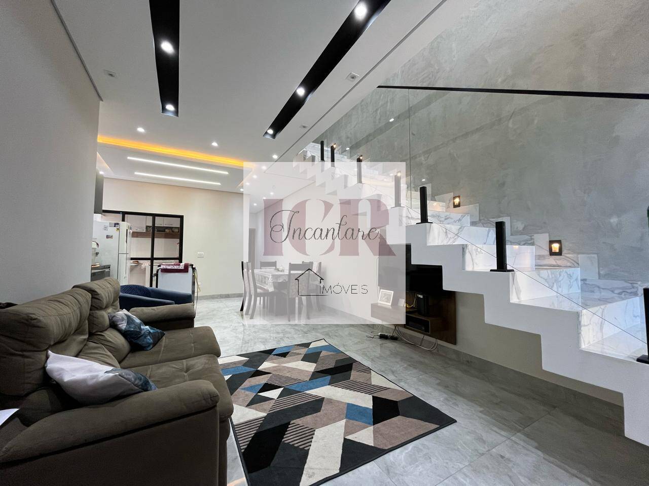 Sobrado, 4 quartos, 190 m² - Foto 1