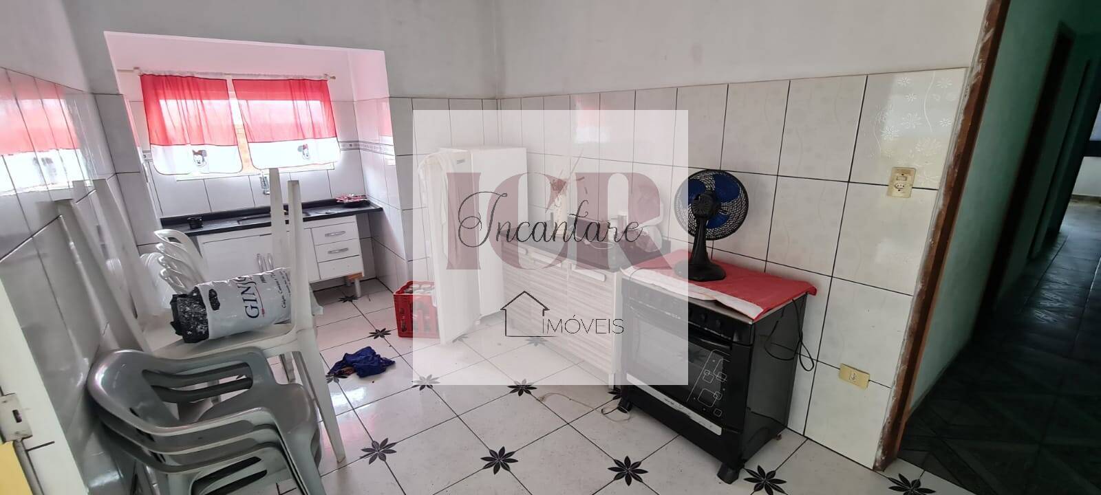 Casa à venda com 4 quartos, 185m² - Foto 9