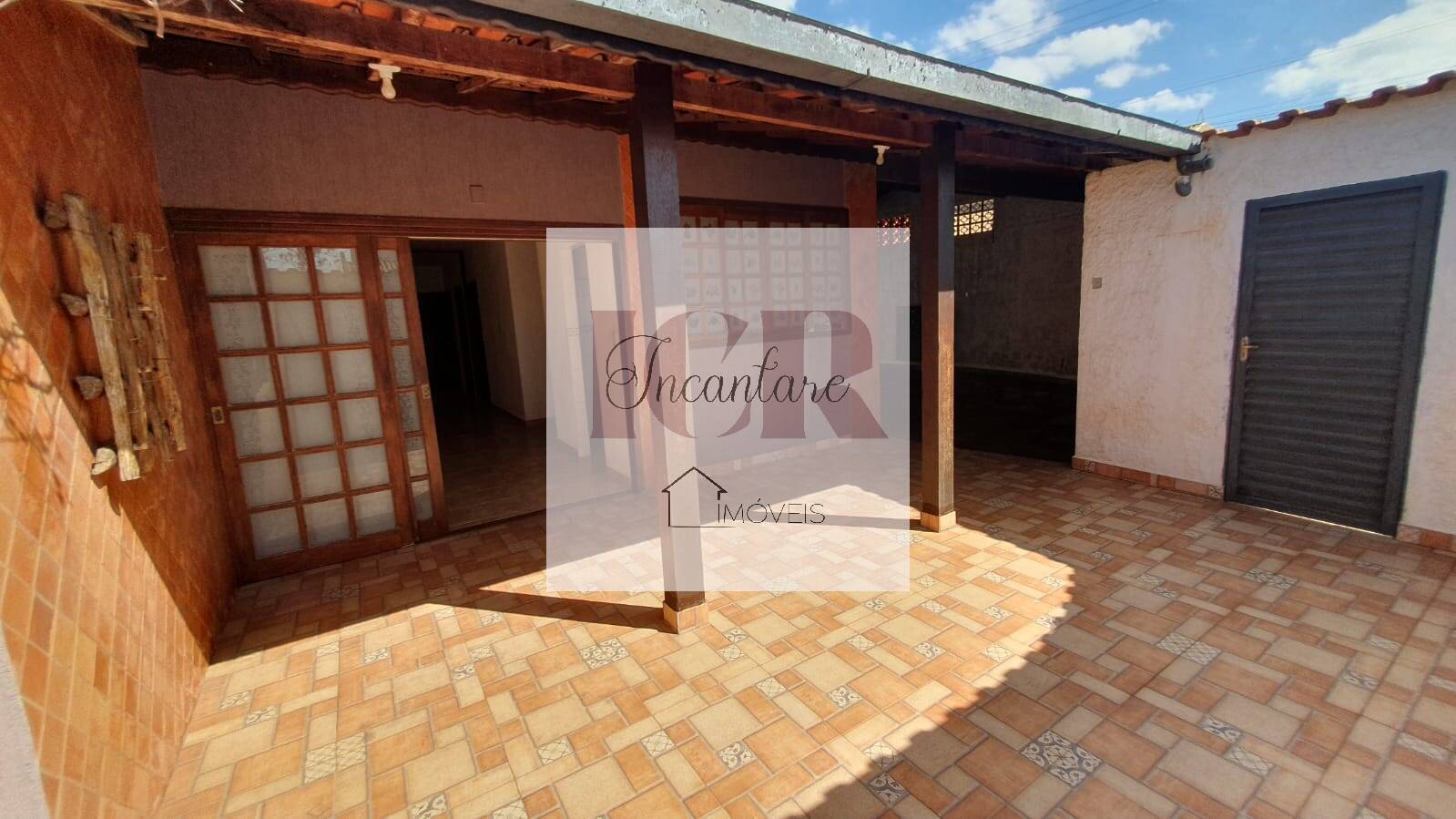 Casa, 4 quartos, 200 m² - Foto 2