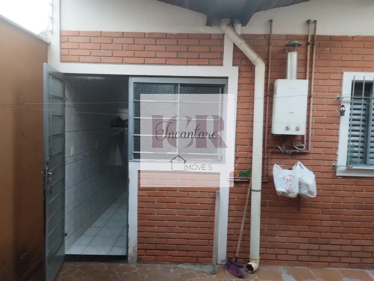 Casa, 3 quartos, 110 m² - Foto 2