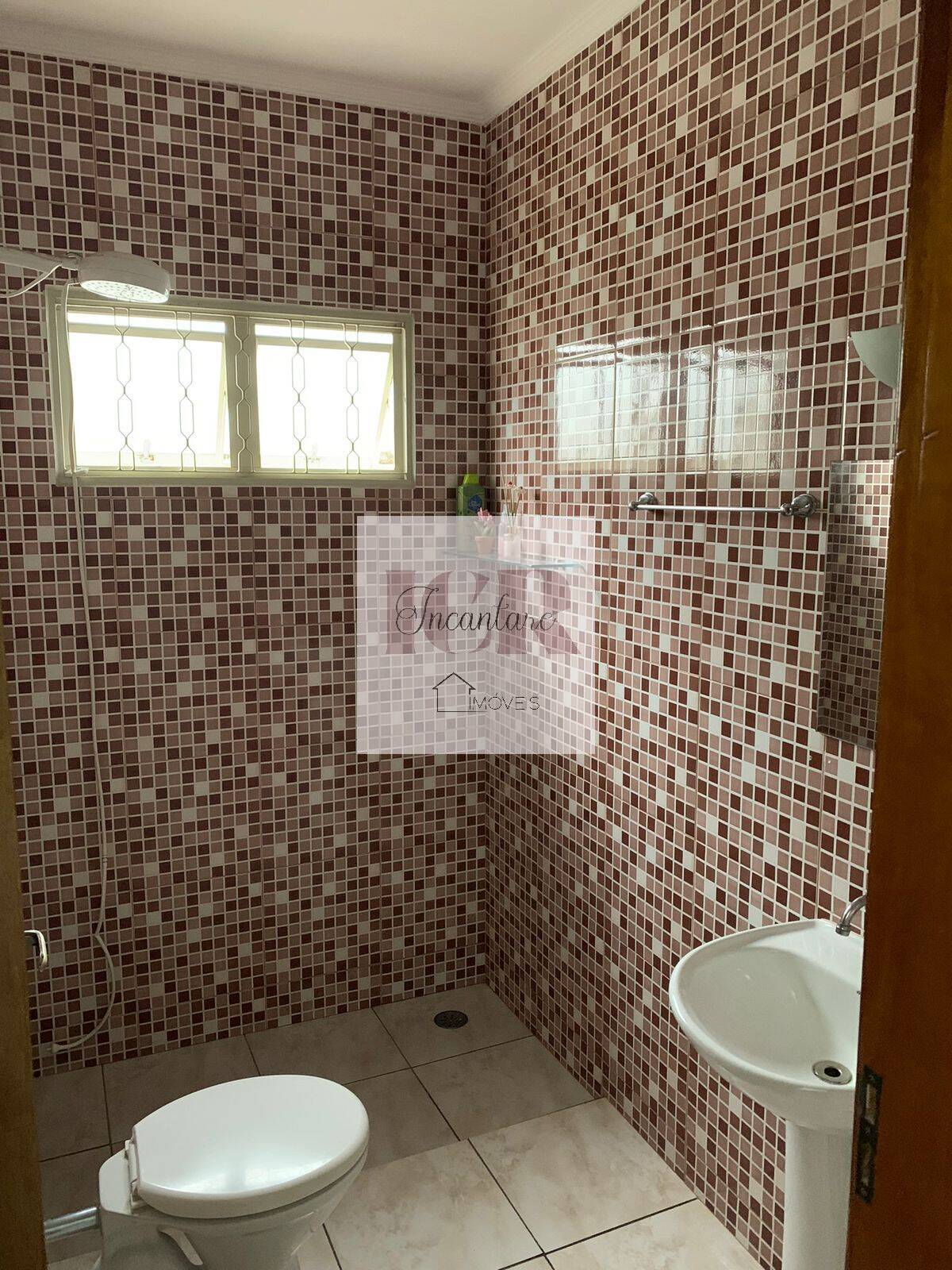 Casa à venda com 2 quartos, 106m² - Foto 8