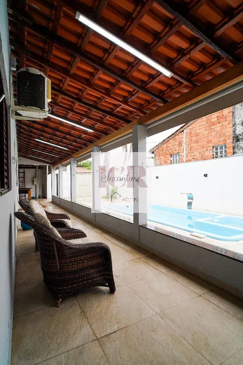 Casa, 3 quartos, 195 m² - Foto 2