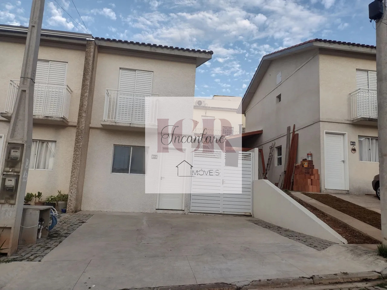 Casa de Condomínio à venda com 2 quartos, 63m² - Foto 2