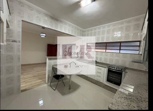 Casa, 2 quartos, 161 m² - Foto 2