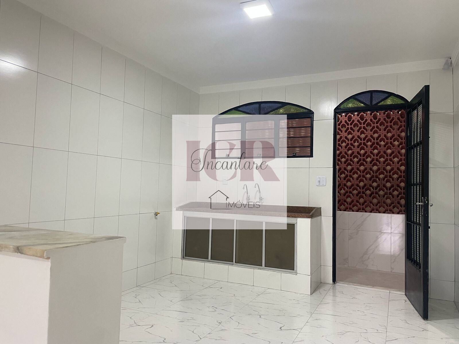 Casa, 3 quartos, 165 m² - Foto 1