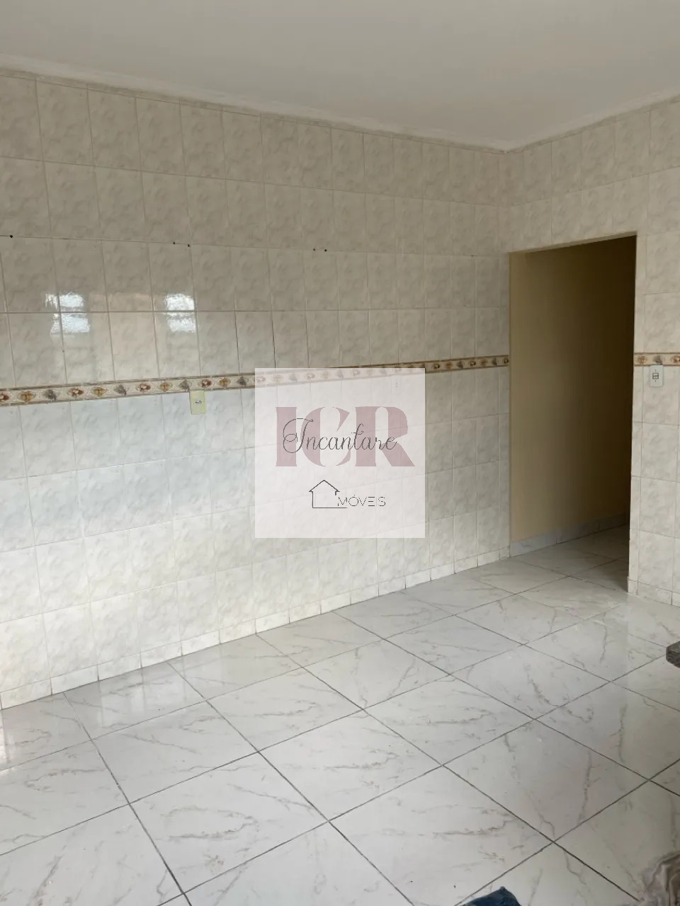 Casa à venda com 2 quartos, 95m² - Foto 3