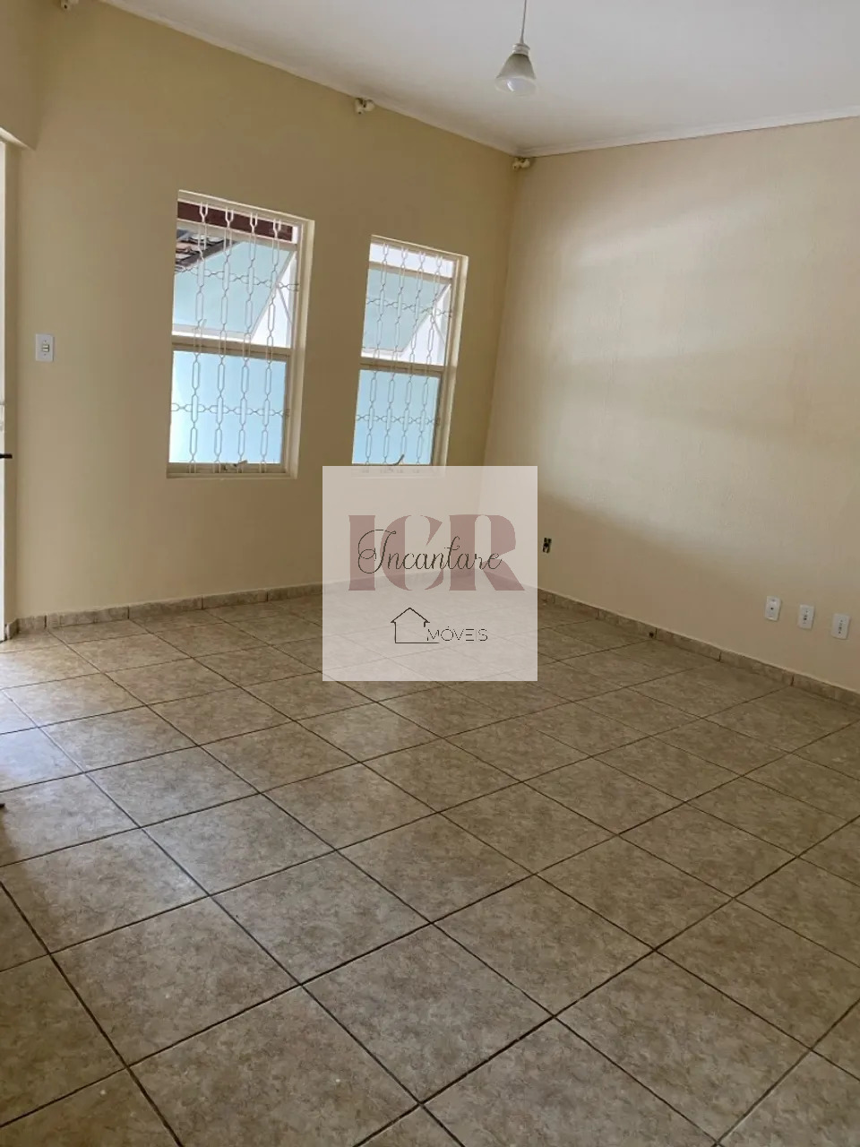 Casa à venda com 2 quartos, 95m² - Foto 9