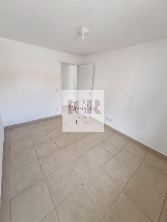 Casa à venda com 2 quartos, 63m² - Foto 5