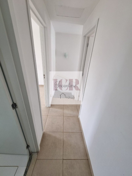 Casa à venda com 2 quartos, 63m² - Foto 7