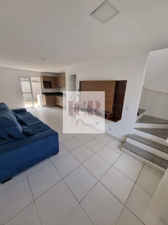 Casa à venda com 2 quartos, 63m² - Foto 10