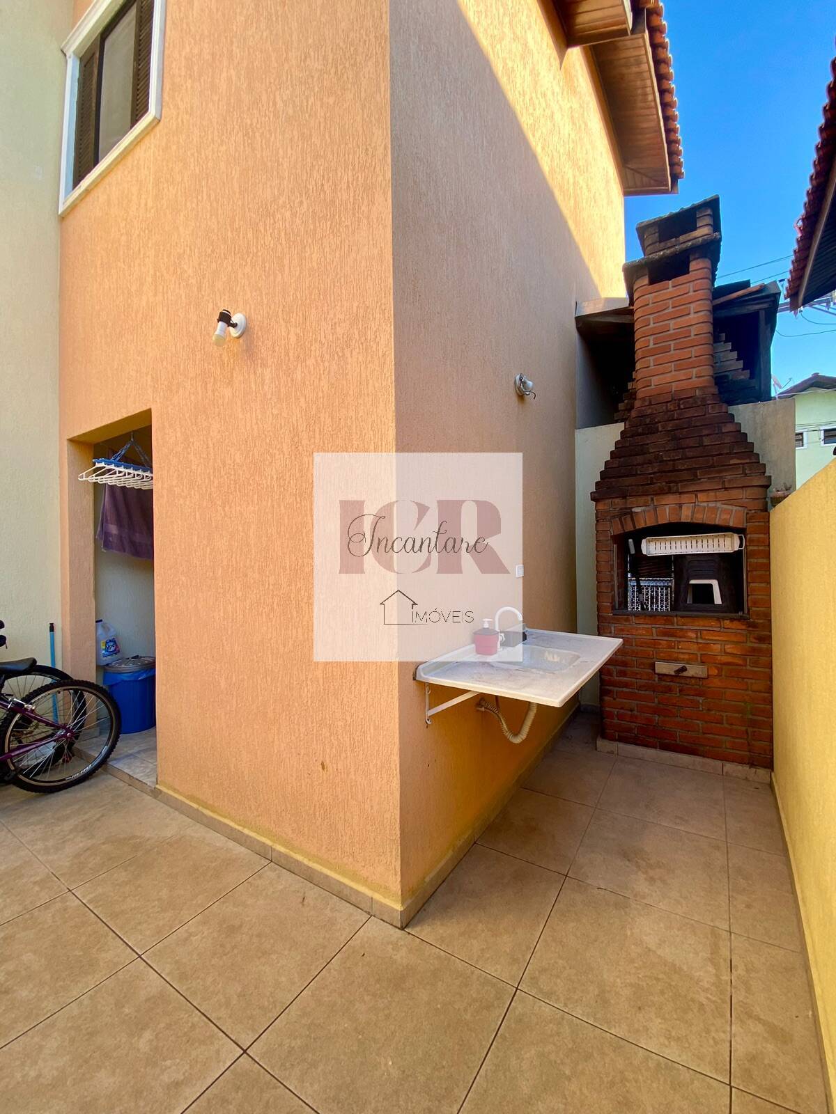 Casa à venda com 3 quartos, 63m² - Foto 9