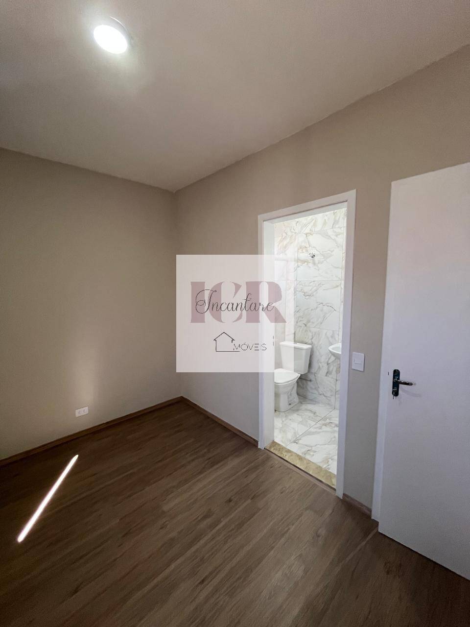 Casa à venda com 3 quartos, 141m² - Foto 8