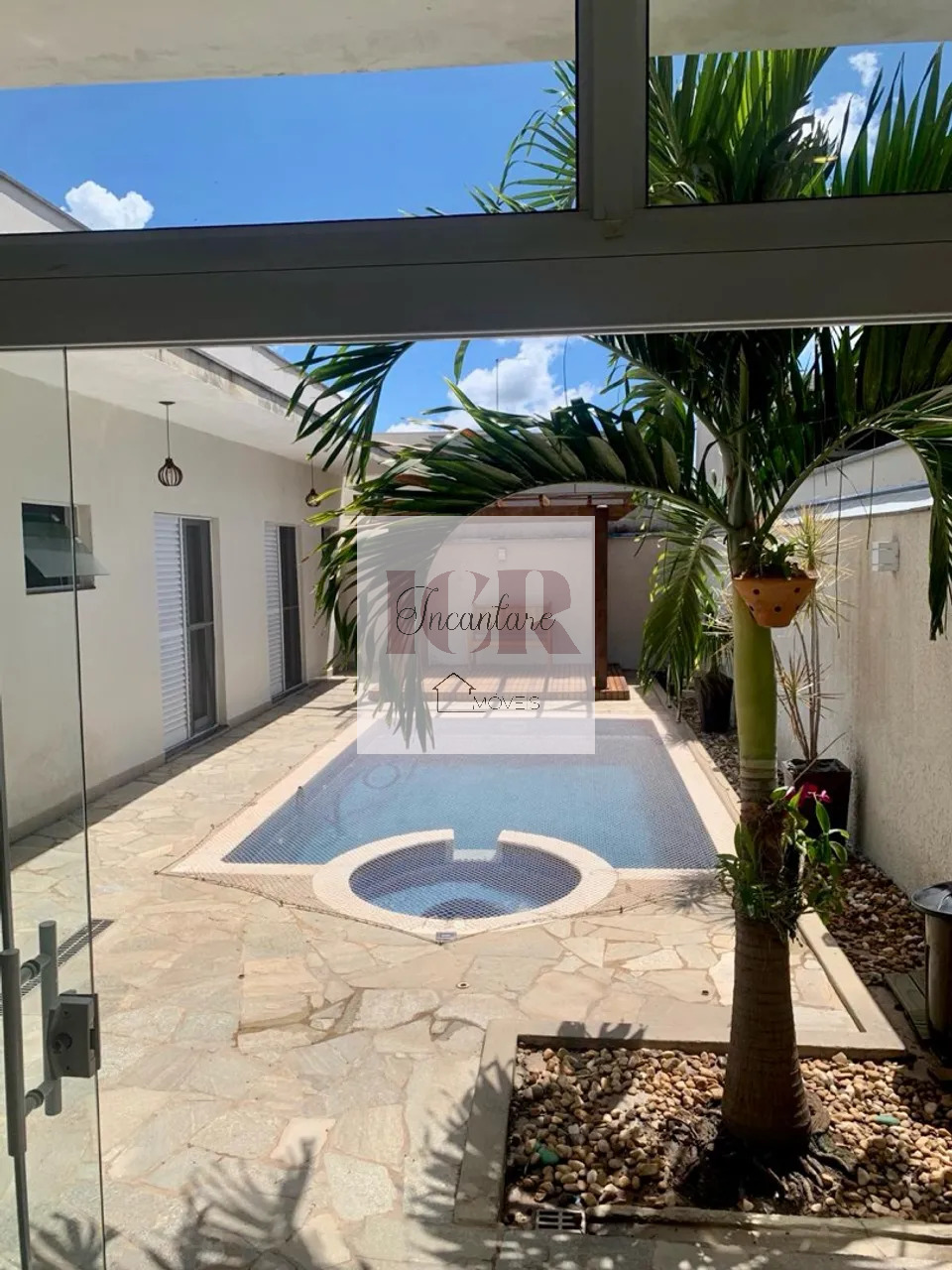 Casa de Condomínio à venda com 3 quartos, 140m² - Foto 3