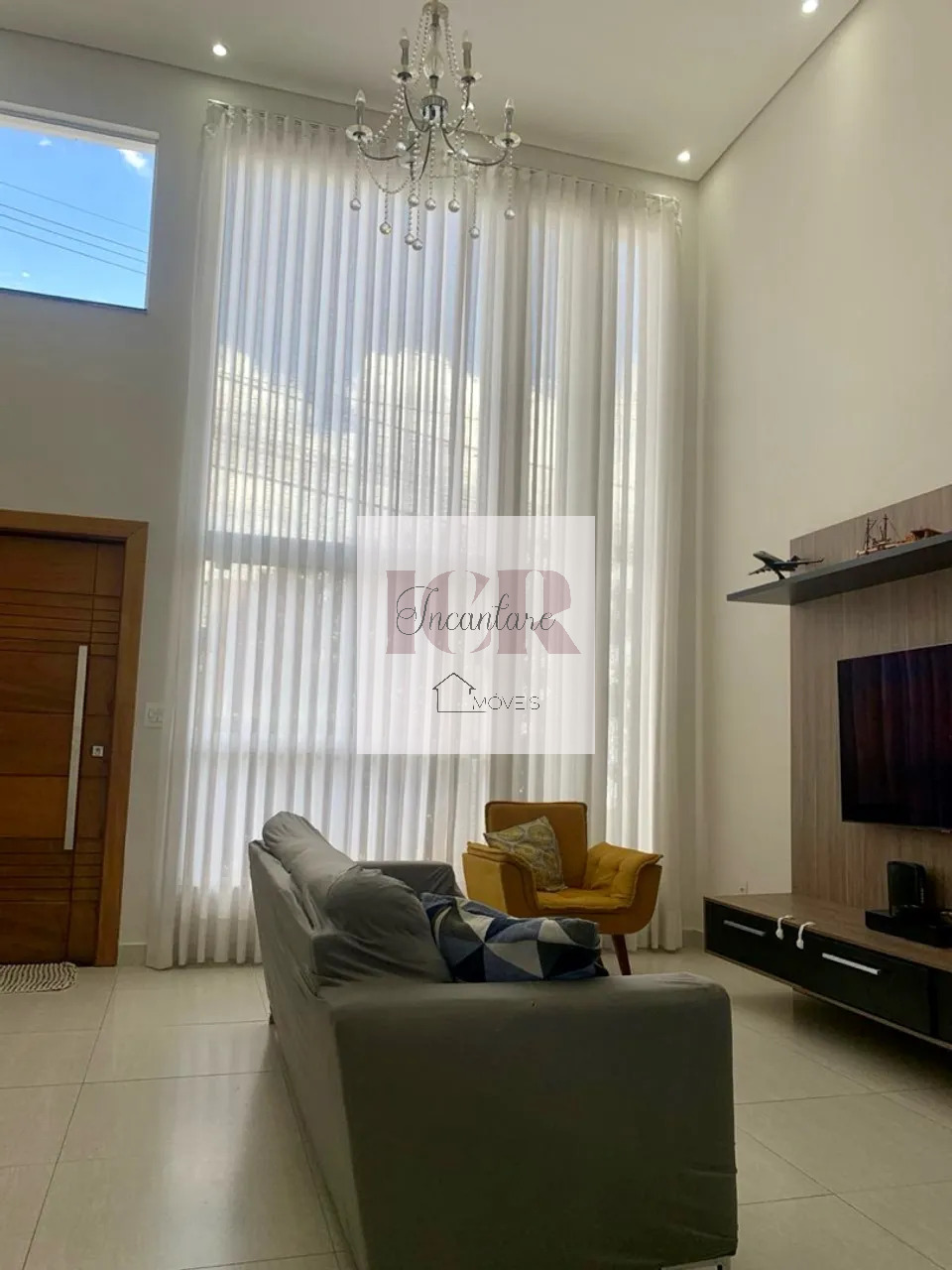 Casa de Condomínio à venda com 3 quartos, 140m² - Foto 1