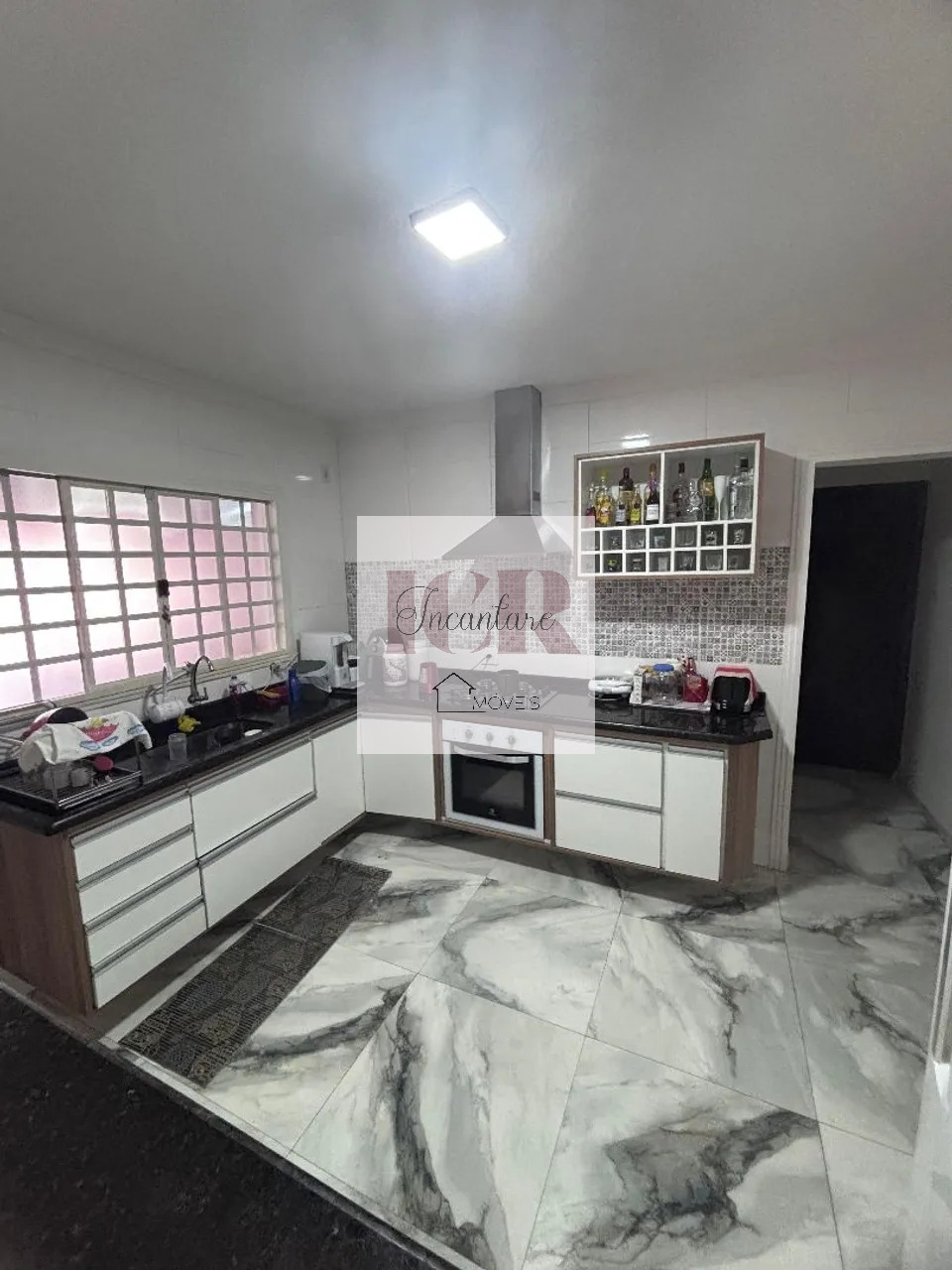 Casa à venda com 3 quartos, 150m² - Foto 17