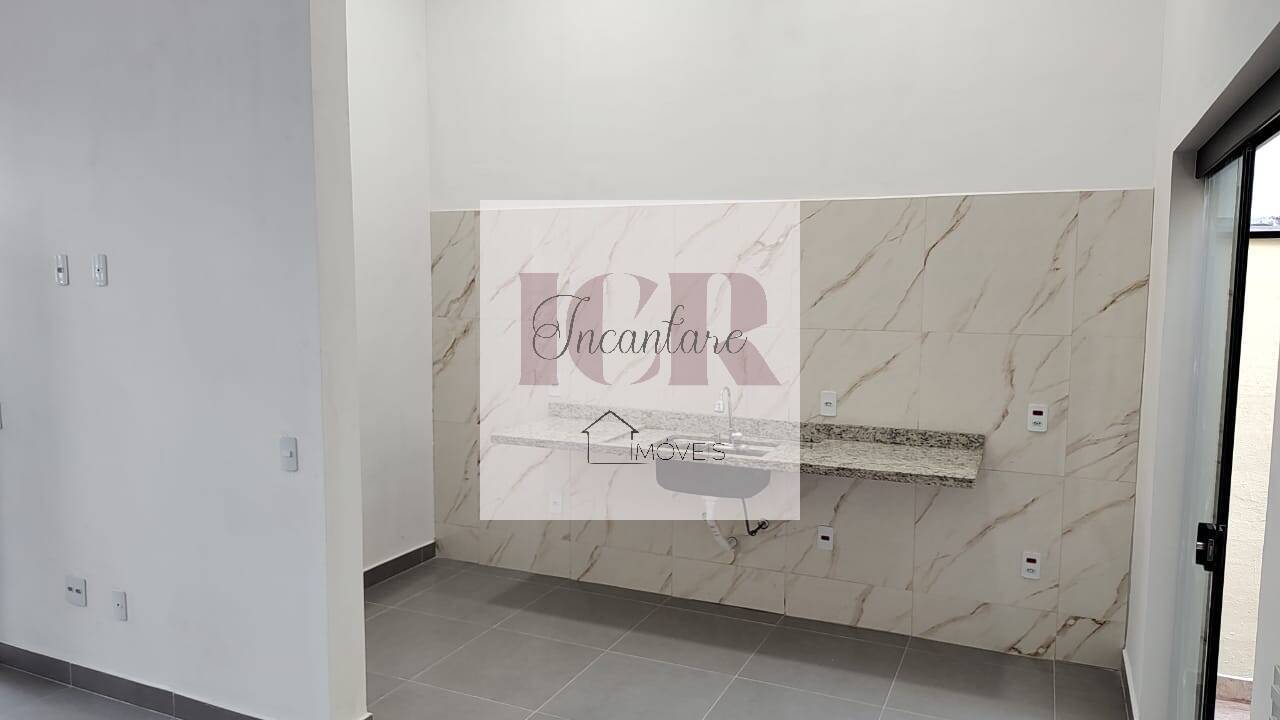Casa à venda com 2 quartos, 70m² - Foto 11