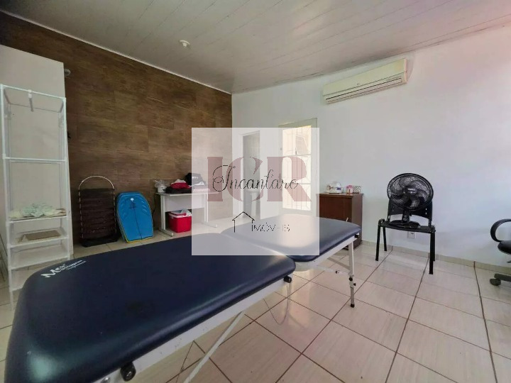 Casa à venda com 3 quartos, 162m² - Foto 11