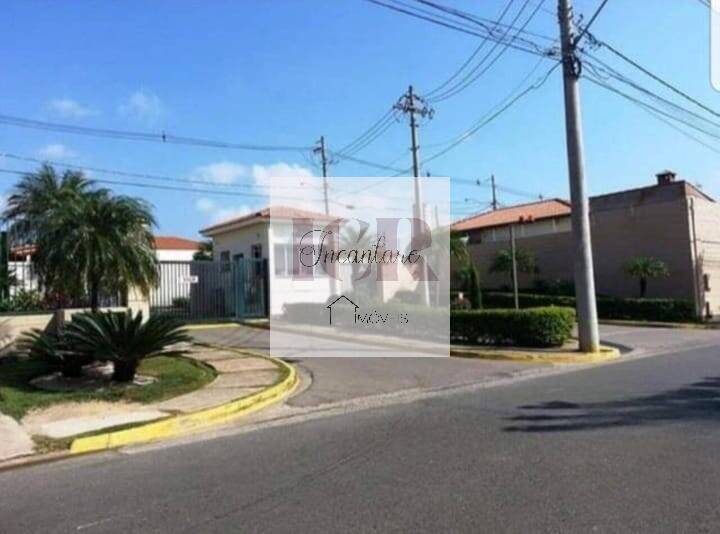 Casa à venda com 3 quartos, 65m² - Foto 8