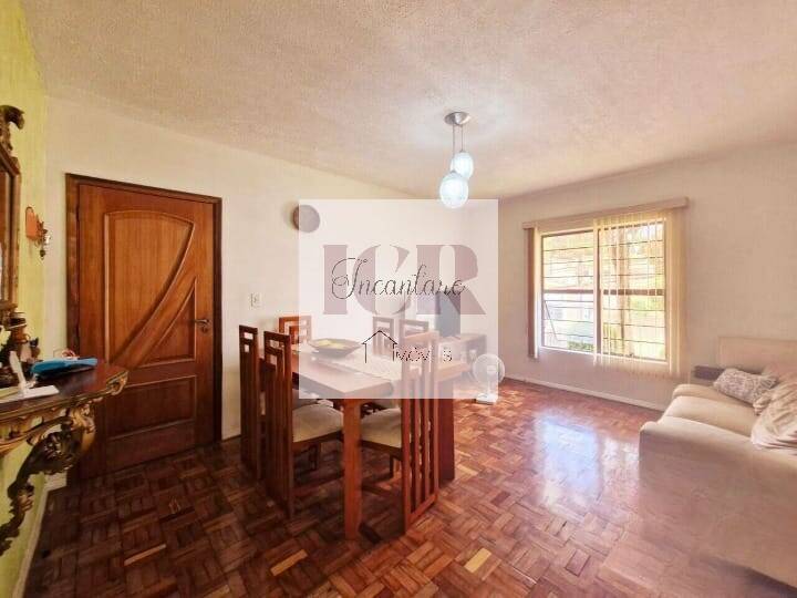 Casa à venda com 5 quartos, 190m² - Foto 10