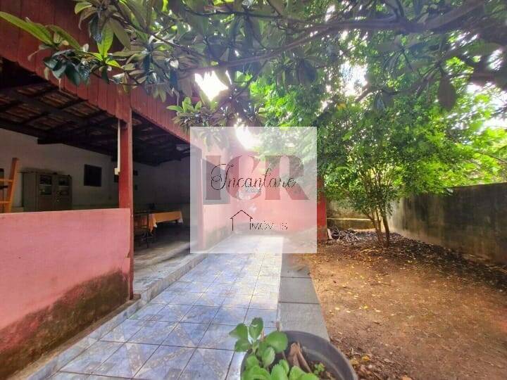 Casa à venda com 5 quartos, 190m² - Foto 13