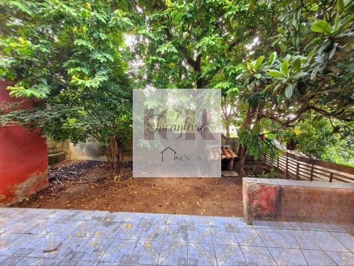 Casa à venda com 5 quartos, 190m² - Foto 15
