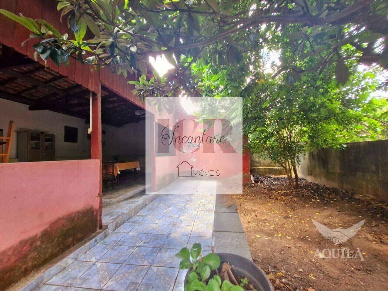 Casa à venda com 5 quartos, 190m² - Foto 18