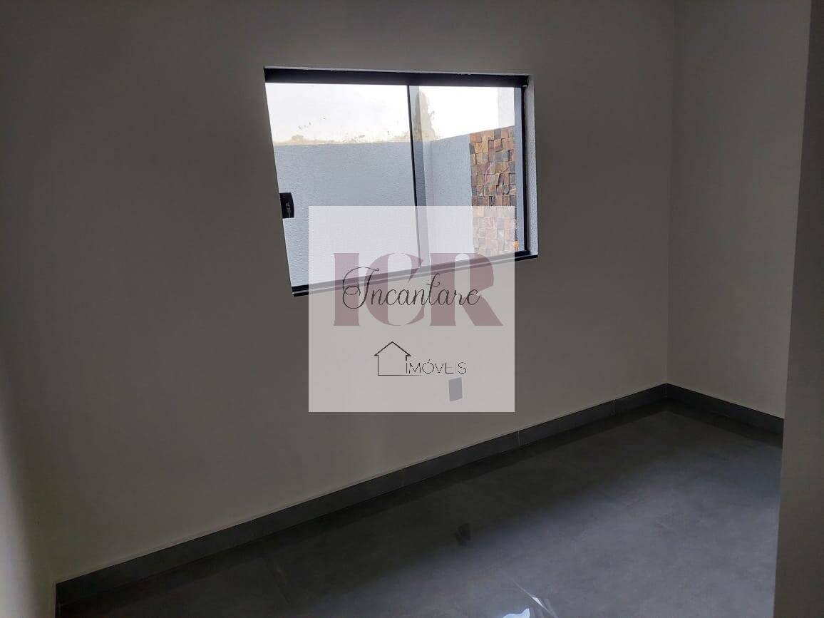 Casa à venda com 3 quartos, 120m² - Foto 11