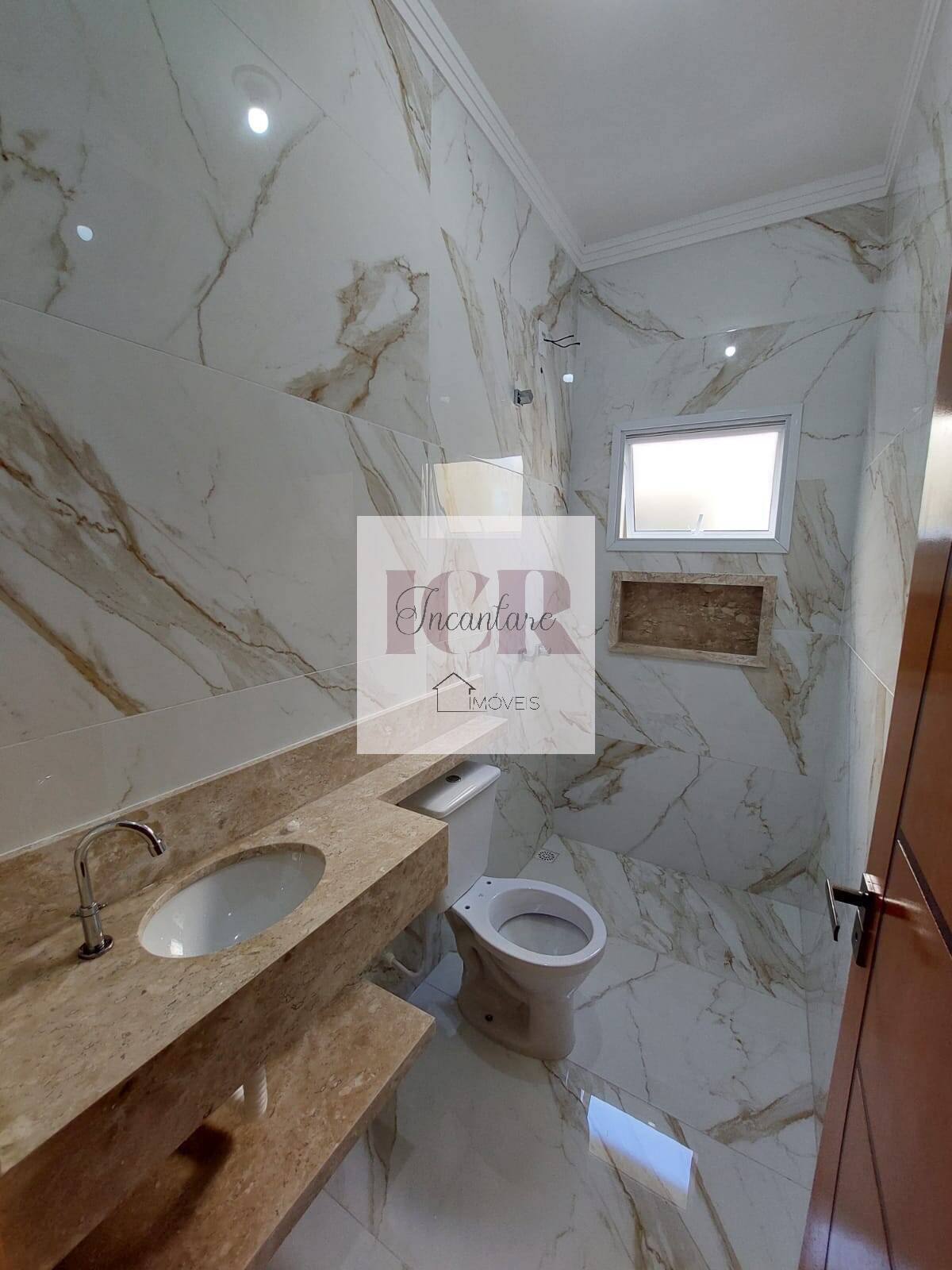Casa à venda com 3 quartos, 120m² - Foto 3