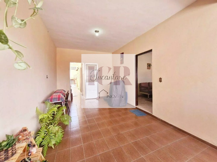 Casa à venda com 3 quartos, 178m² - Foto 4