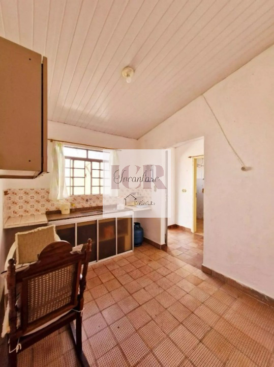 Casa à venda com 3 quartos, 178m² - Foto 13