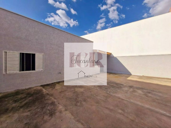 Casa à venda com 3 quartos, 130m² - Foto 17