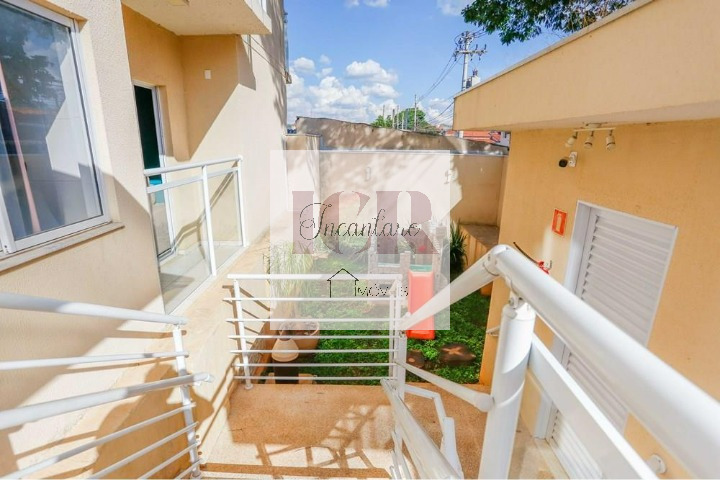Apartamento à venda com 2 quartos, 60m² - Foto 4