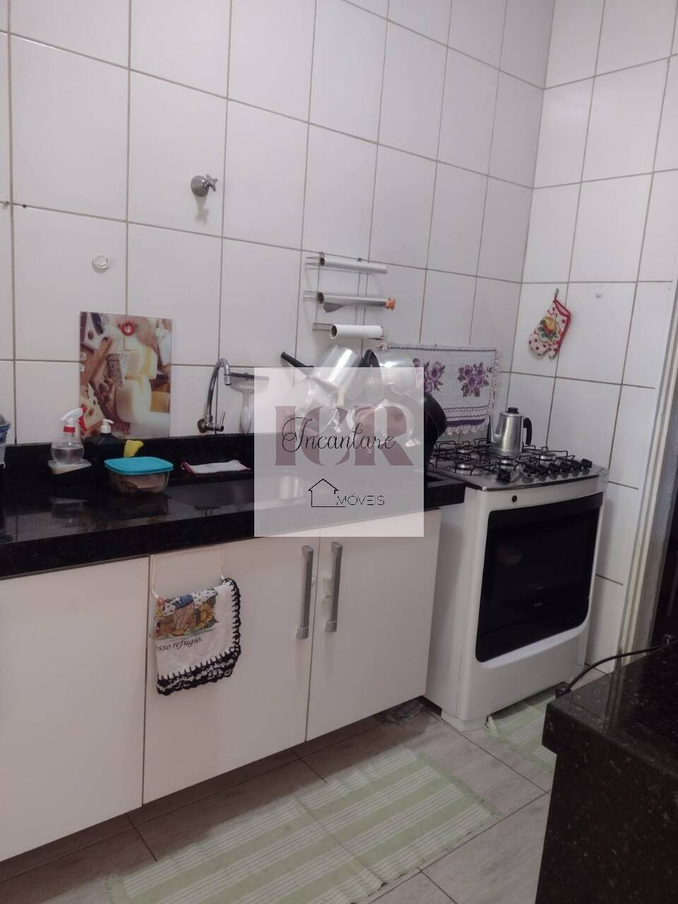 Casa à venda com 3 quartos, 84m² - Foto 6
