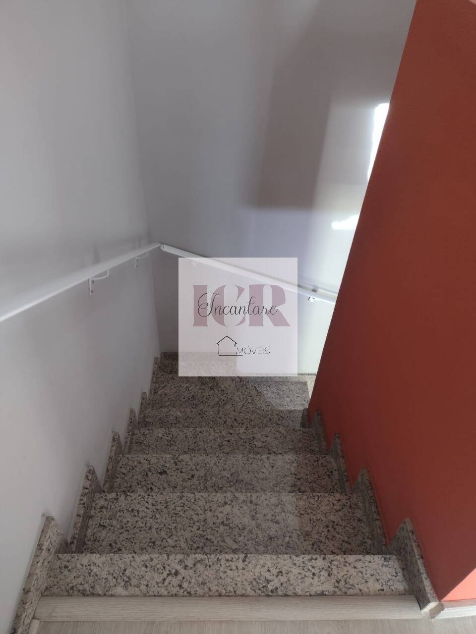 Casa à venda com 3 quartos, 84m² - Foto 14
