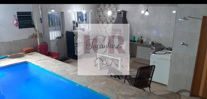 Casa à venda com 2 quartos, 120m² - Foto 6