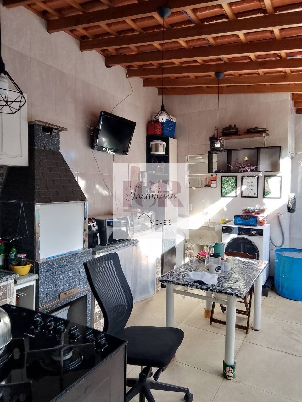 Casa à venda com 2 quartos, 120m² - Foto 4