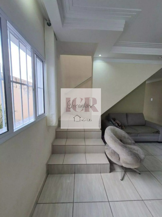 Casa à venda com 4 quartos, 290m² - Foto 5